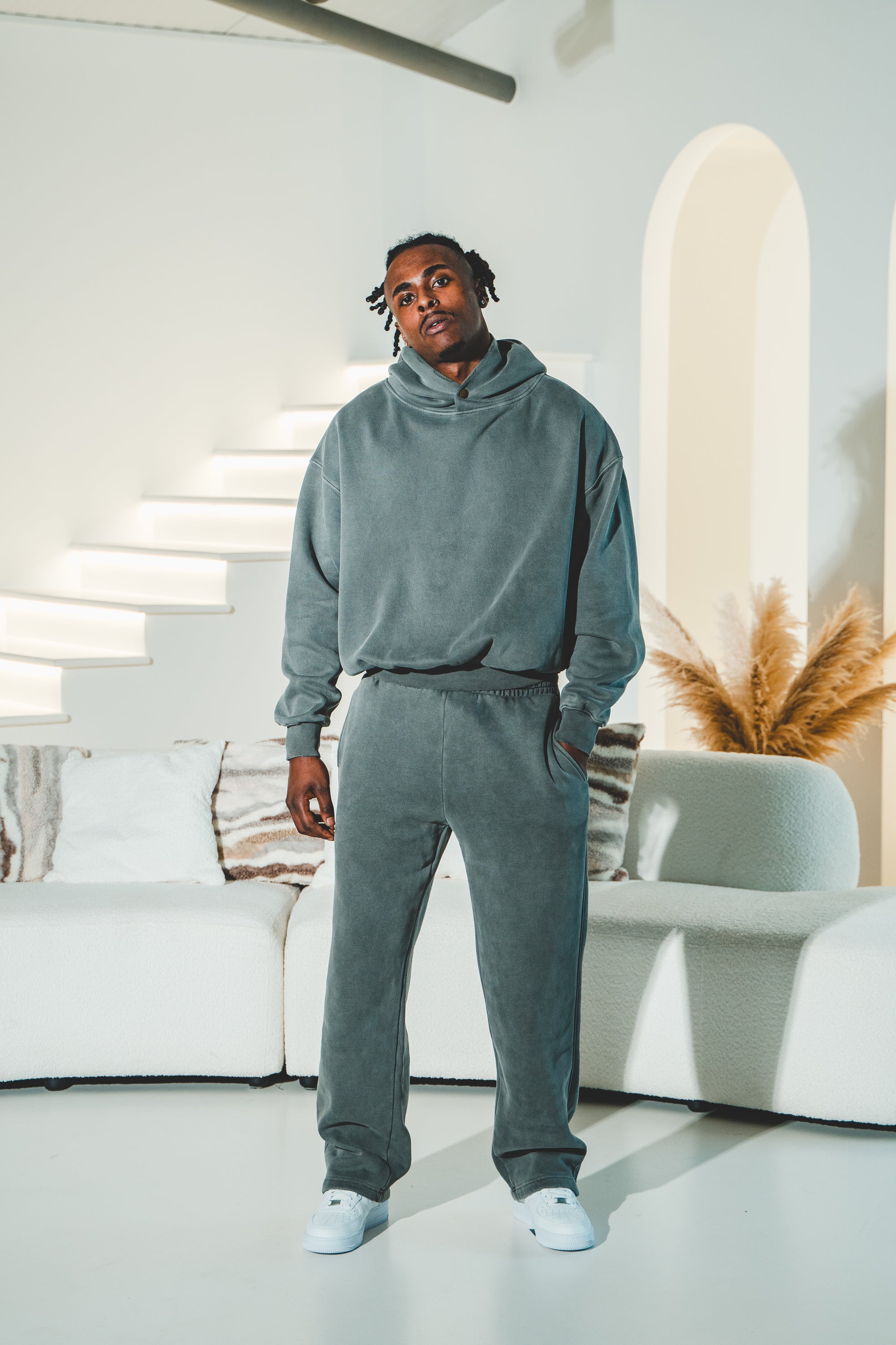 Frayed Enzyme Washed Fleece Sweatpants