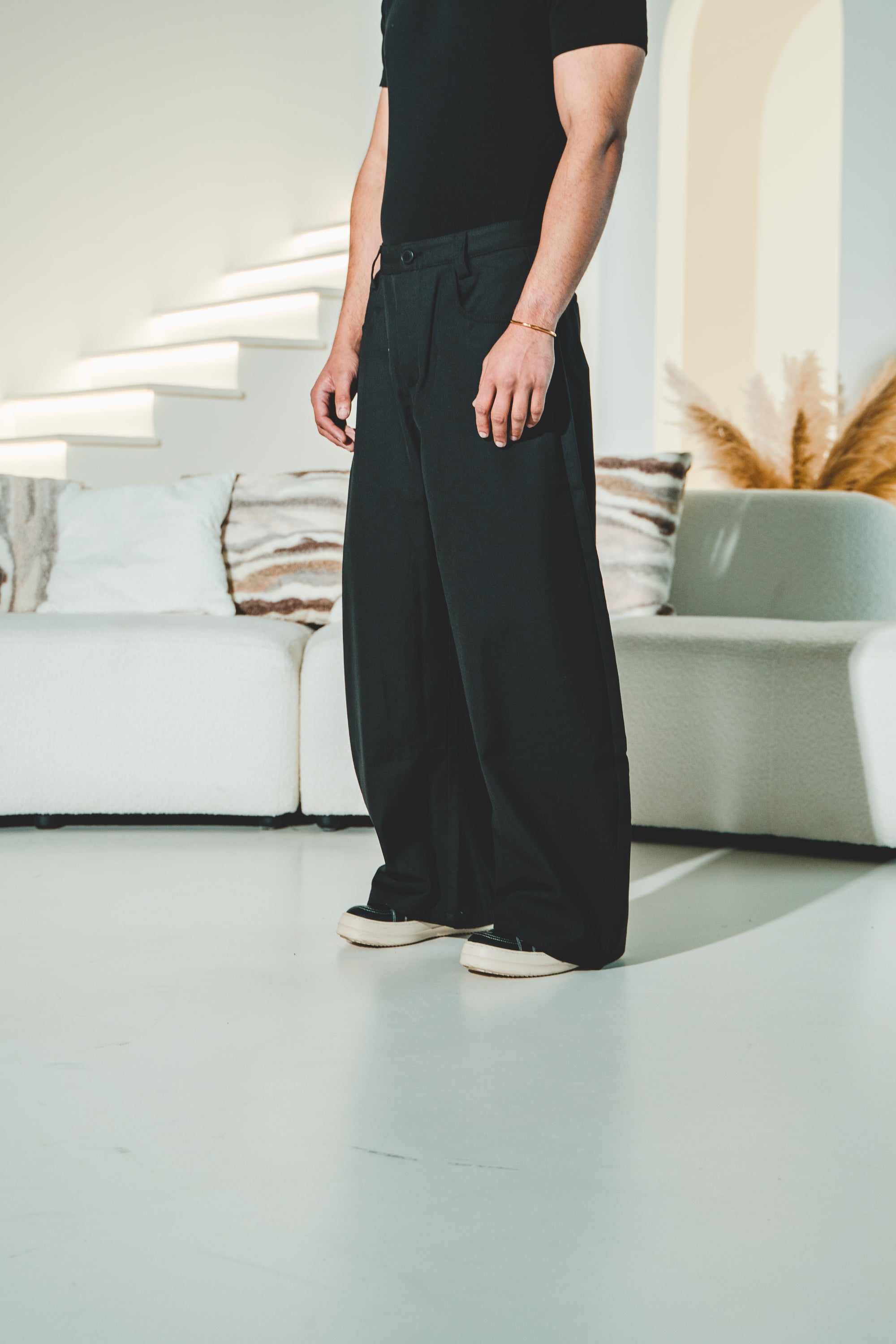 Essential Curved-Blade Suit Pants