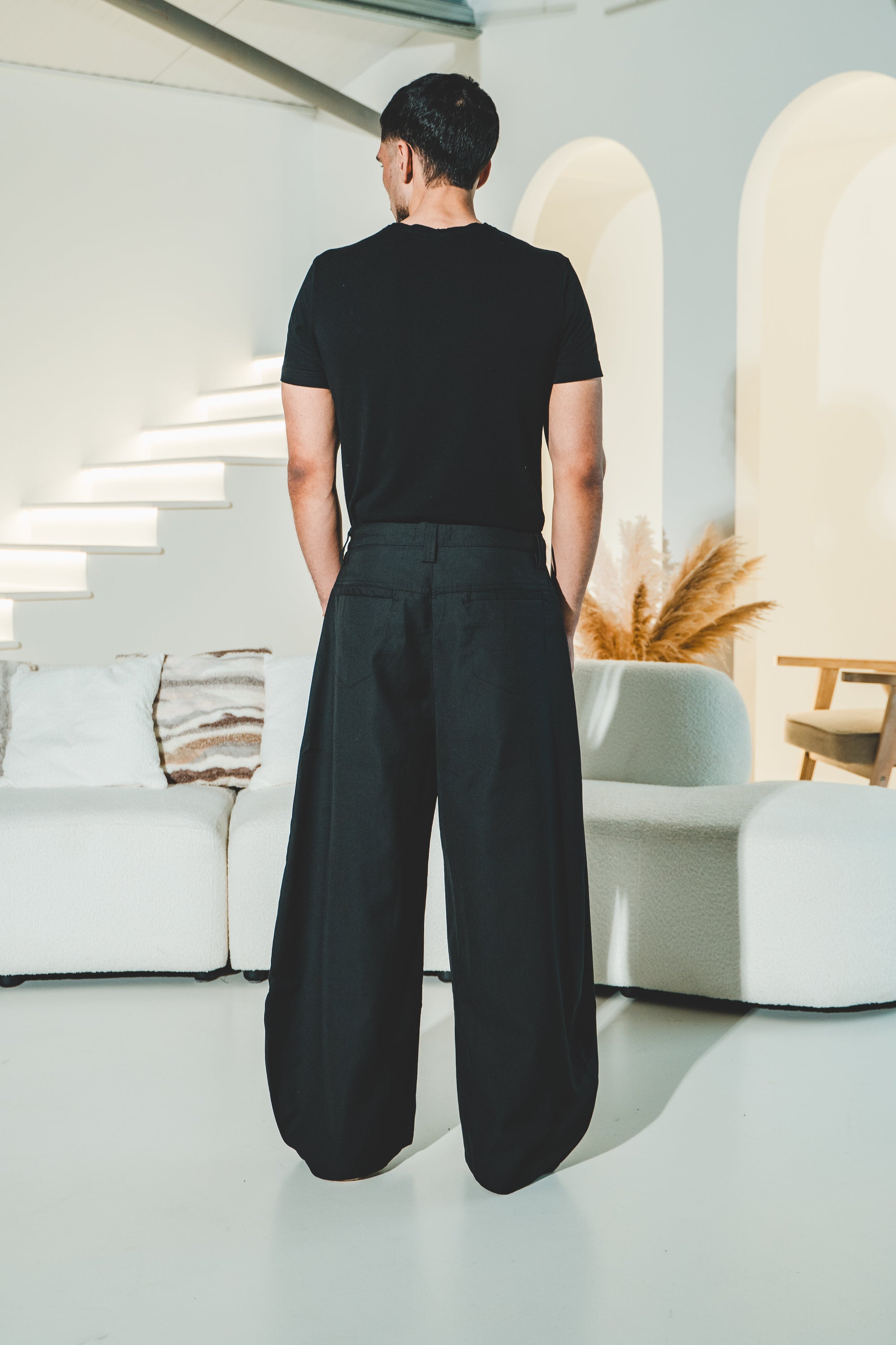 Essential Curved-Blade Suit Pants