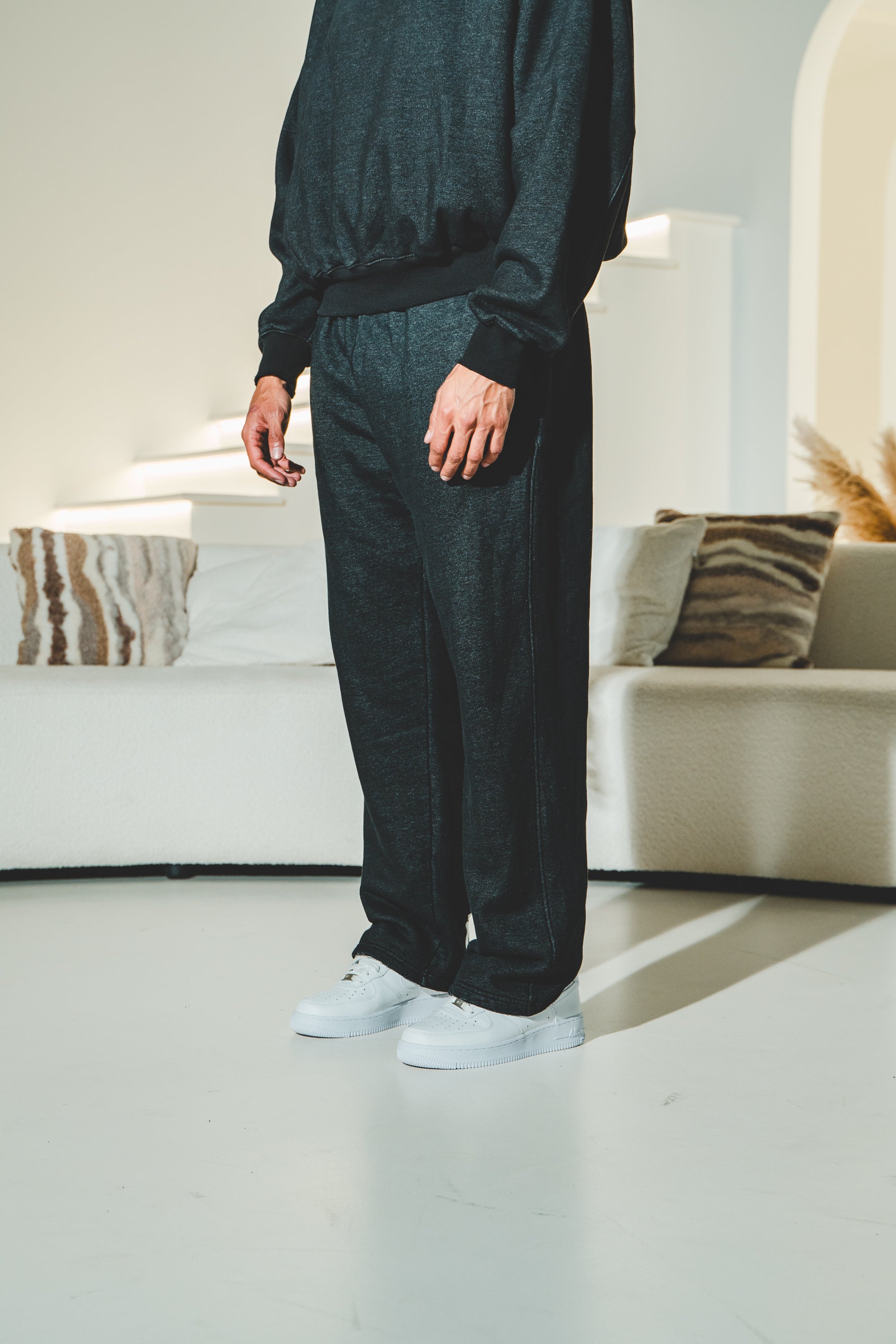 Frayed Enzyme Washed Fleece Sweatpants
