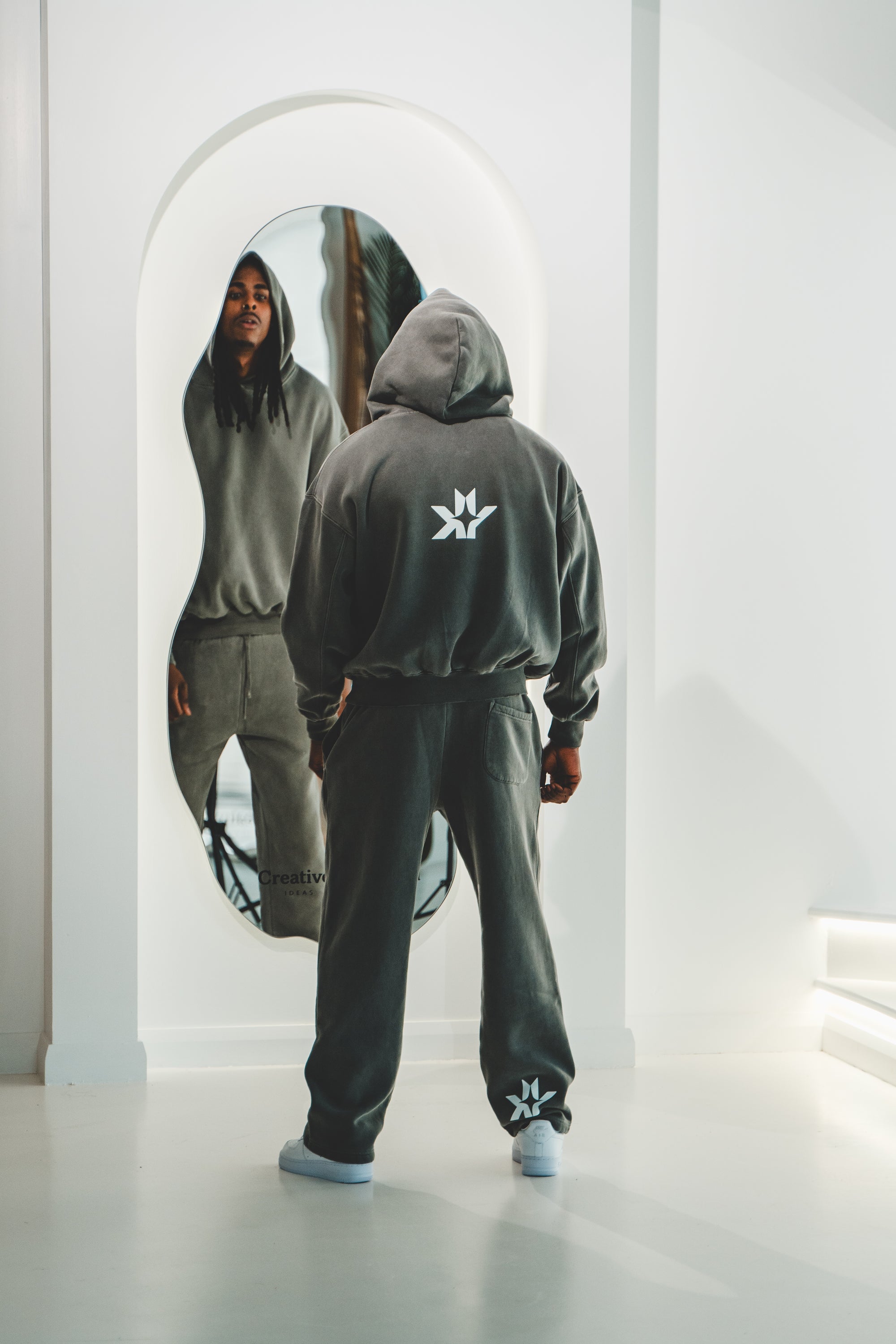 Frayed Enzyme Washed Fleece Sweatpants