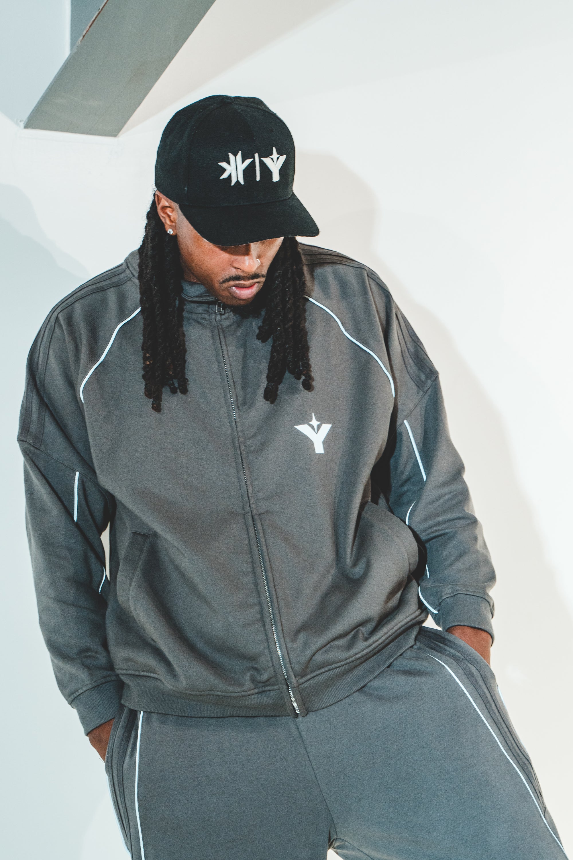 Reflection Tracksuit Bundle (Jacket + Sweatpants)